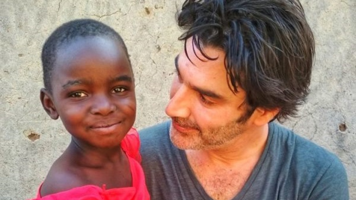 Ο Χριστόφορος Παπακαλιάτης ετοιμάζει ντοκιμαντέρ για την ActionAid